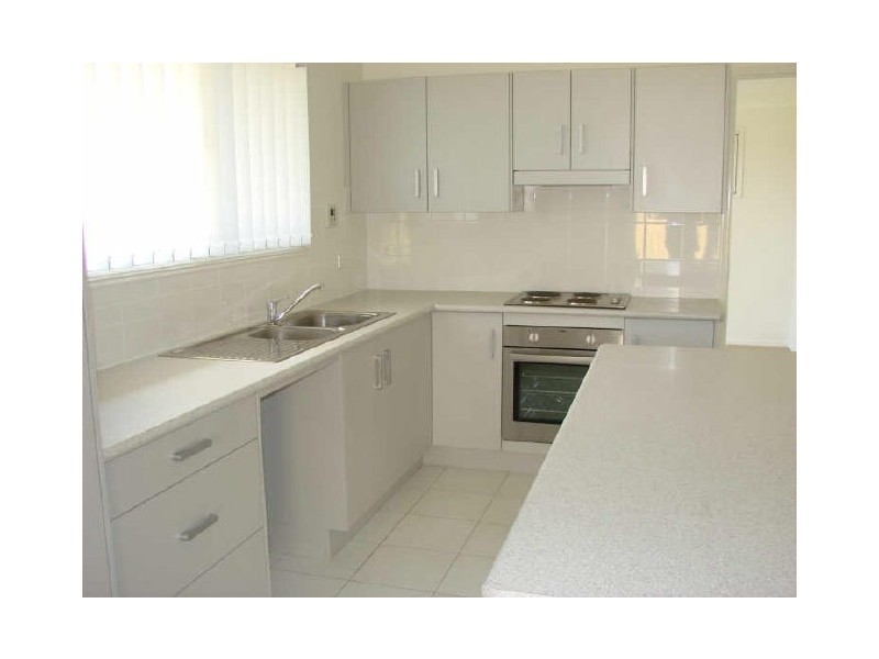 32 JOSEPH STREET, Gracemere QLD 4702