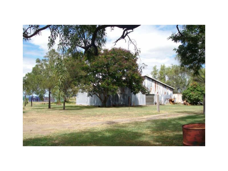 16 Canoona Road, Rockhampton QLD 4700