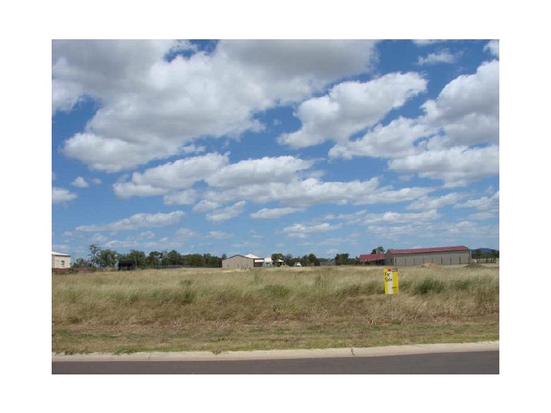 44 Cherryfields Road, Gracemere QLD 4702