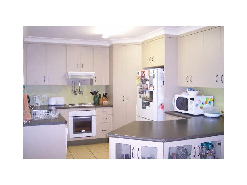 142 Dairy Inn Road, Cawarral QLD 4702