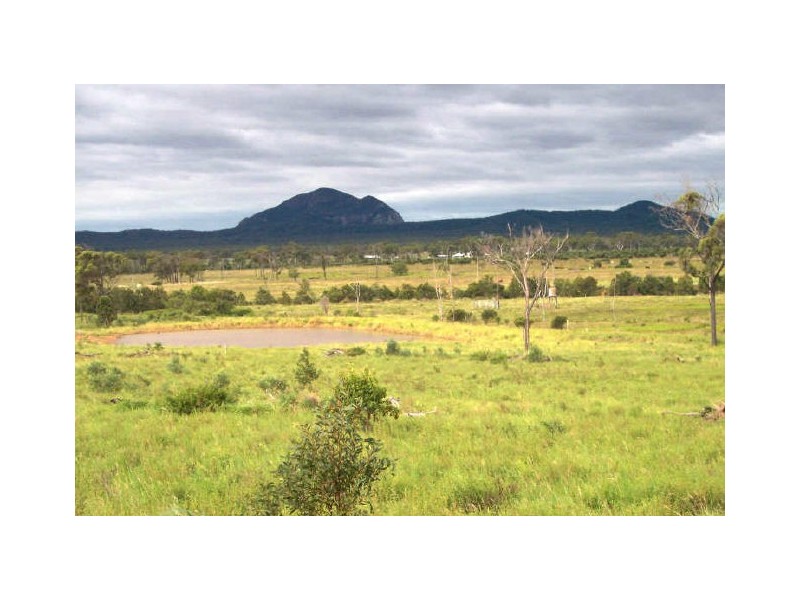 142 Dairy Inn Road, Cawarral QLD 4702
