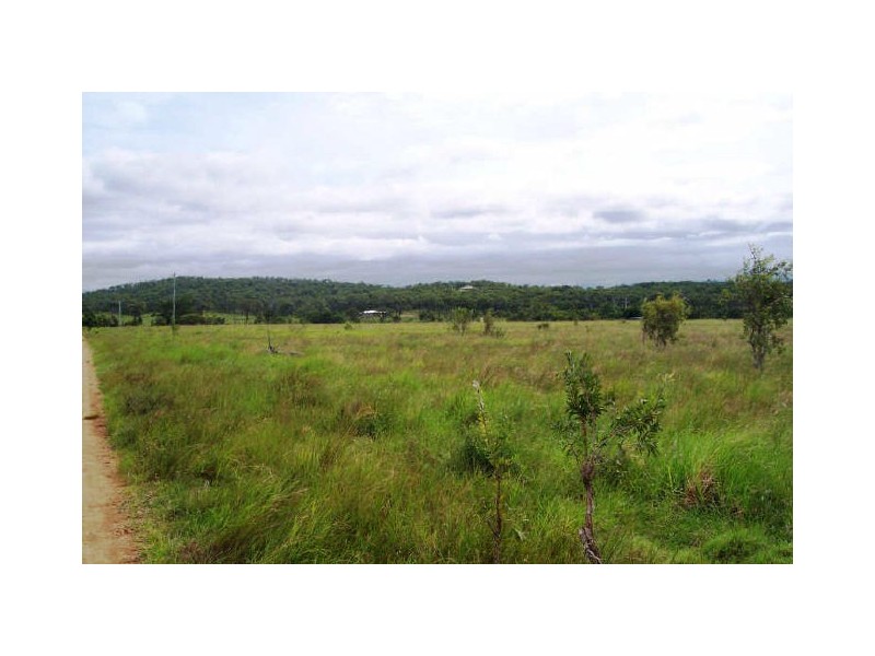 142 Dairy Inn Road, Cawarral QLD 4702