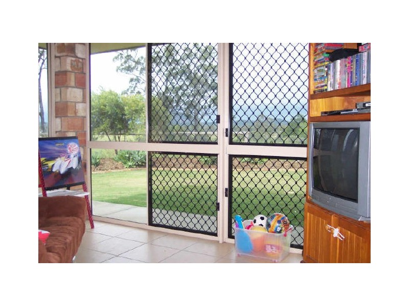 142 Dairy Inn Road, Cawarral QLD 4702