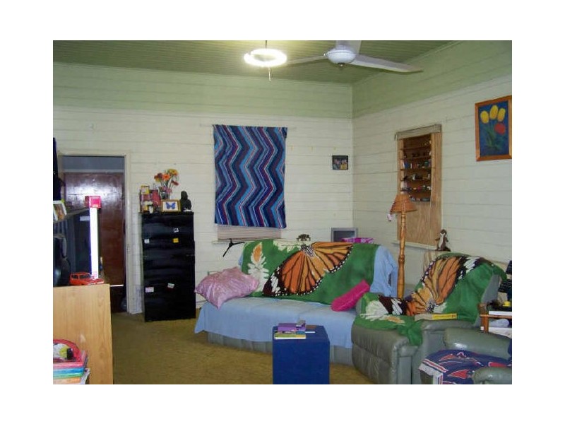 10 Bracher Street, Wandal QLD 4700