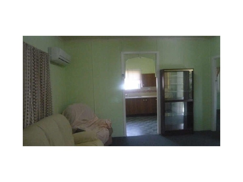 195 Peter Street, Berserker QLD 4701