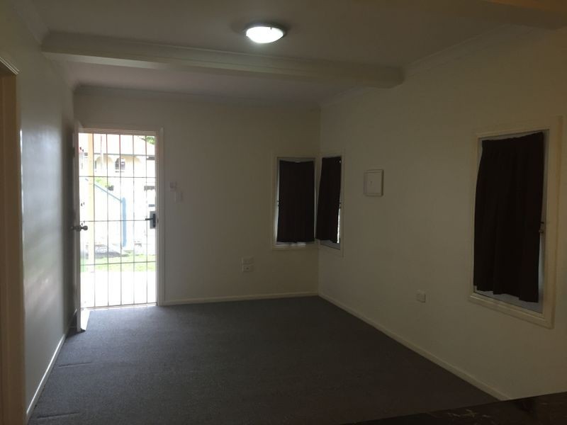 Unit 2/4 Connolly Street, Allenstown QLD 4700