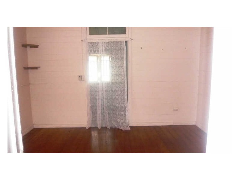 128 Lucas Street, Gracemere QLD 4702