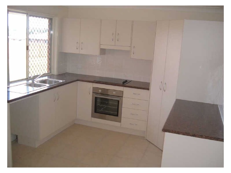 17 William Close, Gracemere QLD 4702