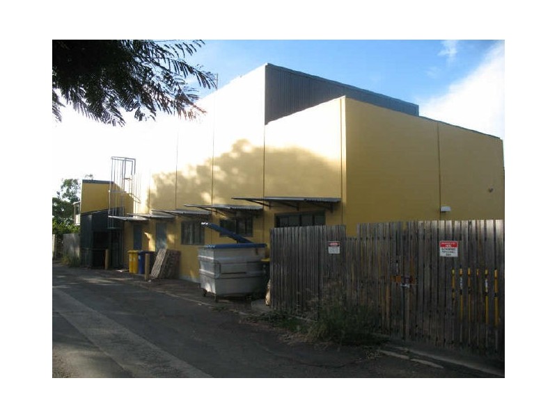 Unit 2/28 Bolsover Street, Rockhampton QLD 4700