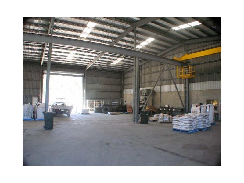 2 Featherstone Street, Rockhampton QLD 4700