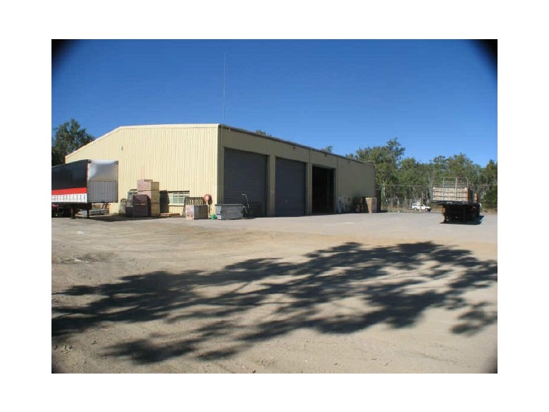 2 Featherstone Street, Rockhampton QLD 4700