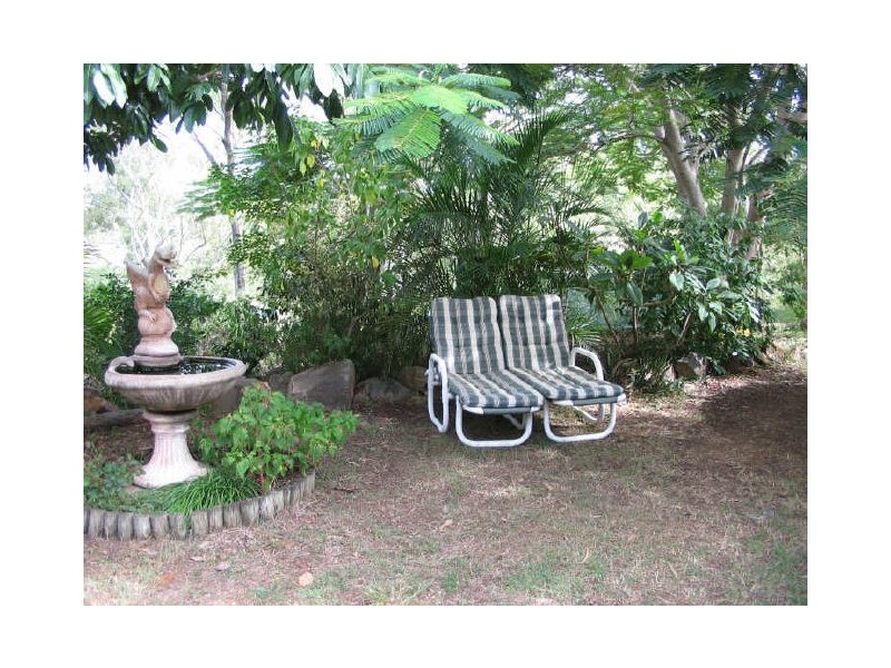2 Porters Lane, Mount Morgan QLD 4714
