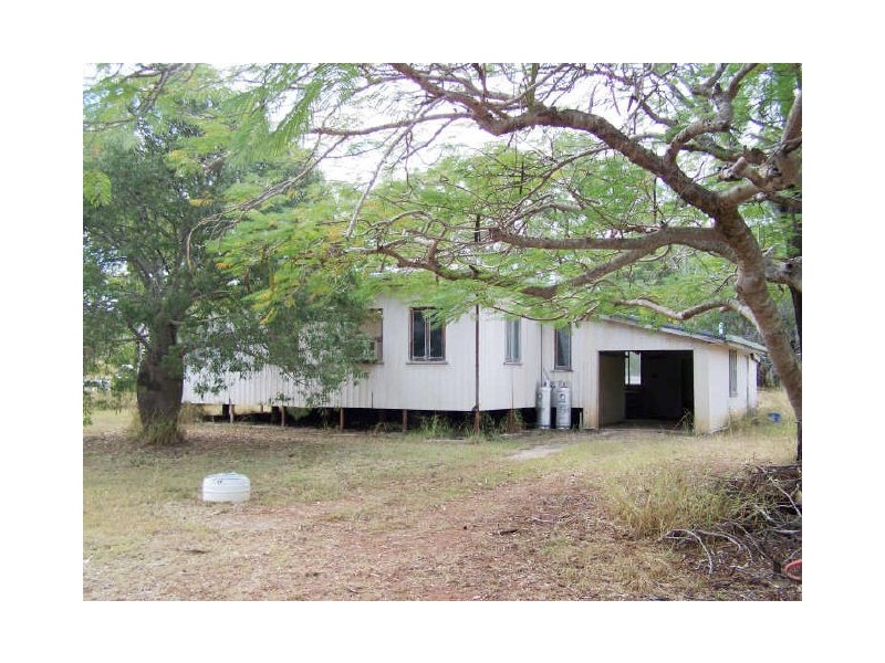 96 Vass Road, The Caves QLD 4702