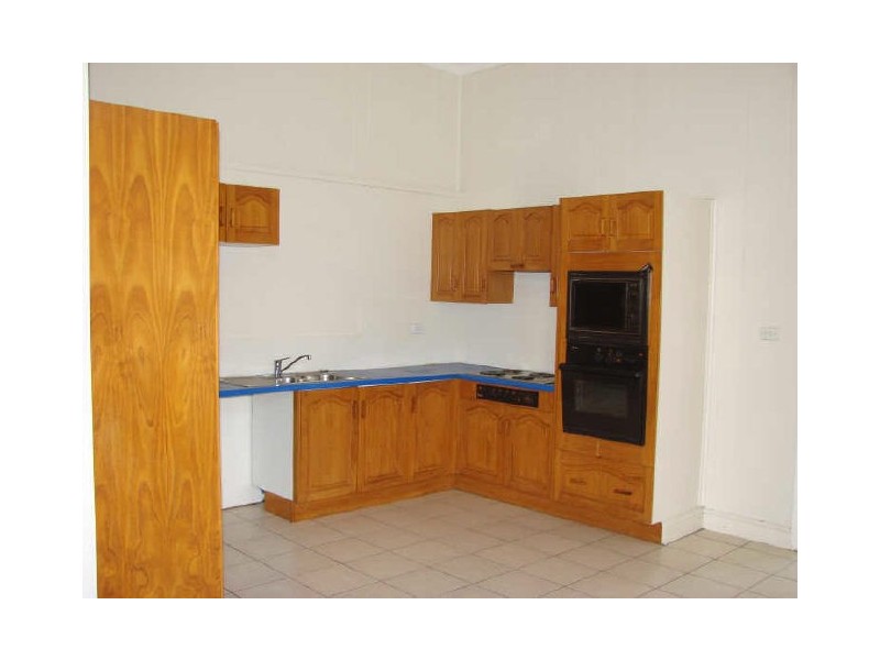 165 PART STREET, Berserker QLD 4701