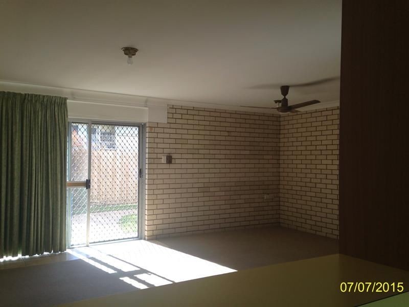 Unit 2/85 West Street, The Range QLD 4700