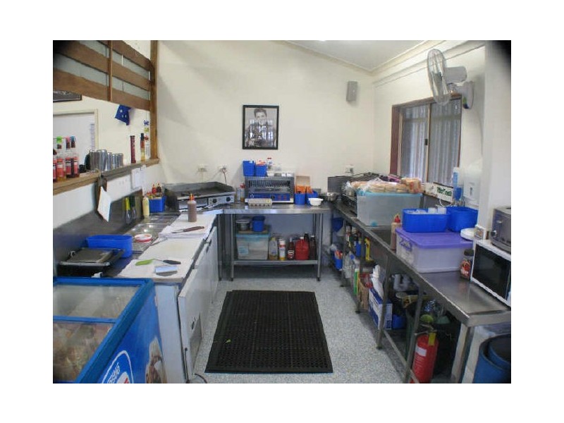 6 Pilbeam Drive, Rockhampton QLD 4700