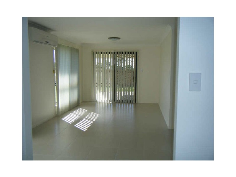 19 AUDREY DRIVE, Gracemere QLD 4702