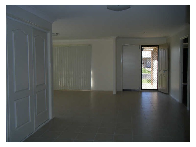 8 Audrey Drive, Gracemere QLD 4702