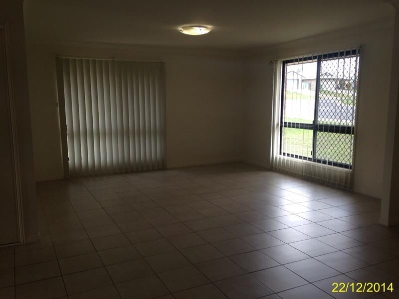 8 Audrey Drive, Gracemere QLD 4702