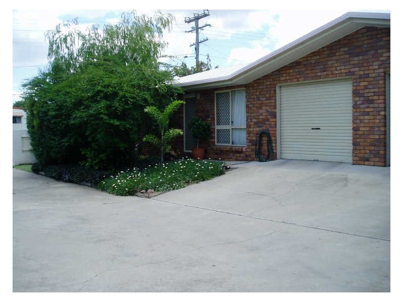 1/232 Farm Street, Kawana QLD 4701
