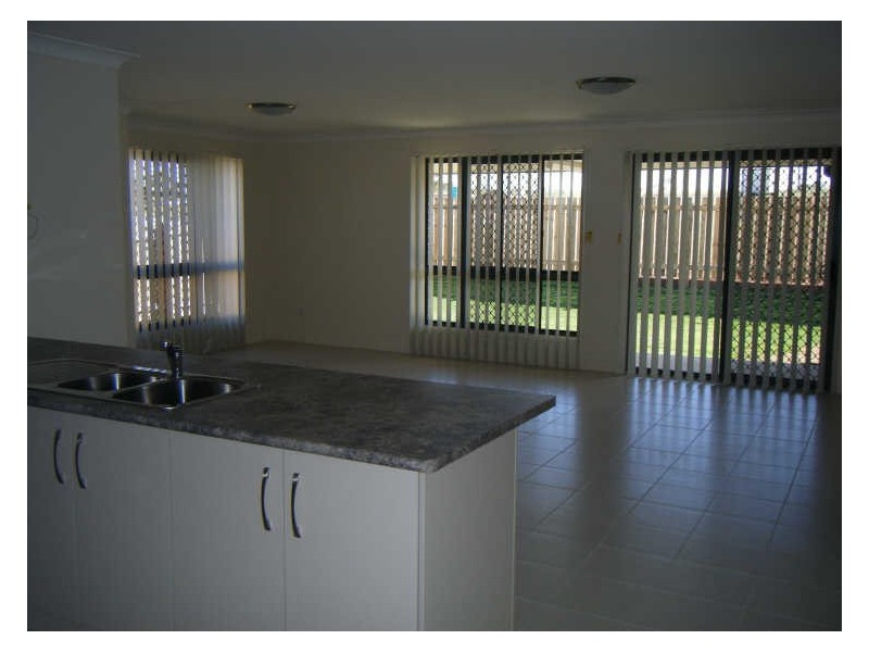 7 Audrey Drive, Gracemere QLD 4702