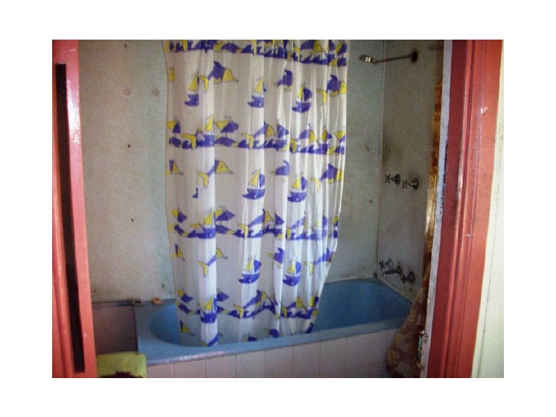 24 Derby Street, Rockhampton QLD 4700