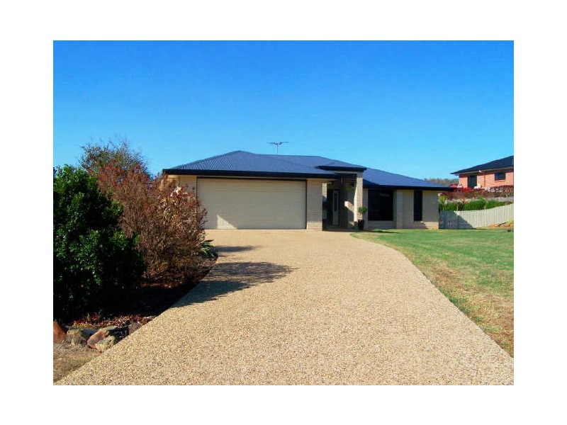 9 Maddison Avenue, Rockyview QLD 4701