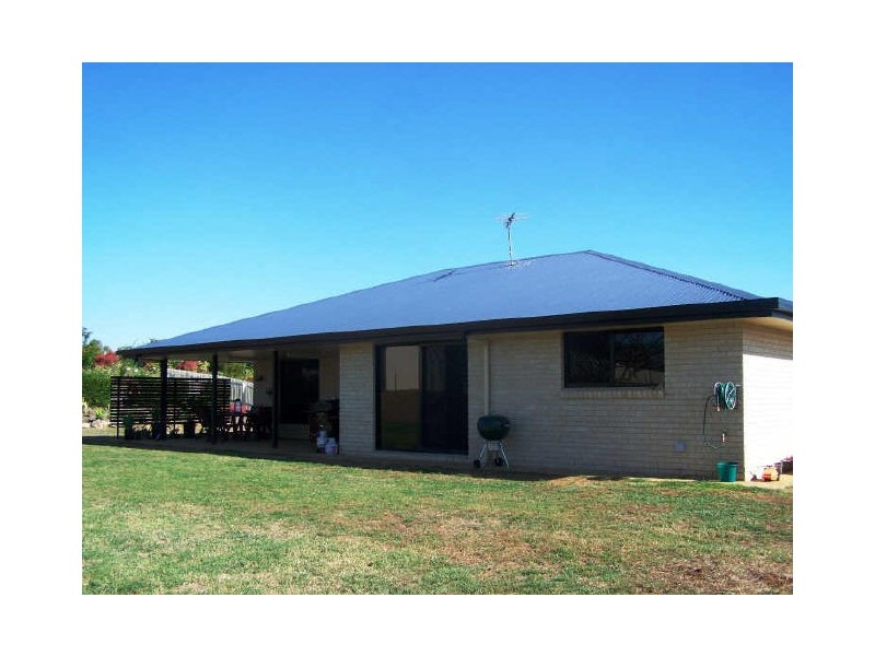 9 Maddison Avenue, Rockyview QLD 4701