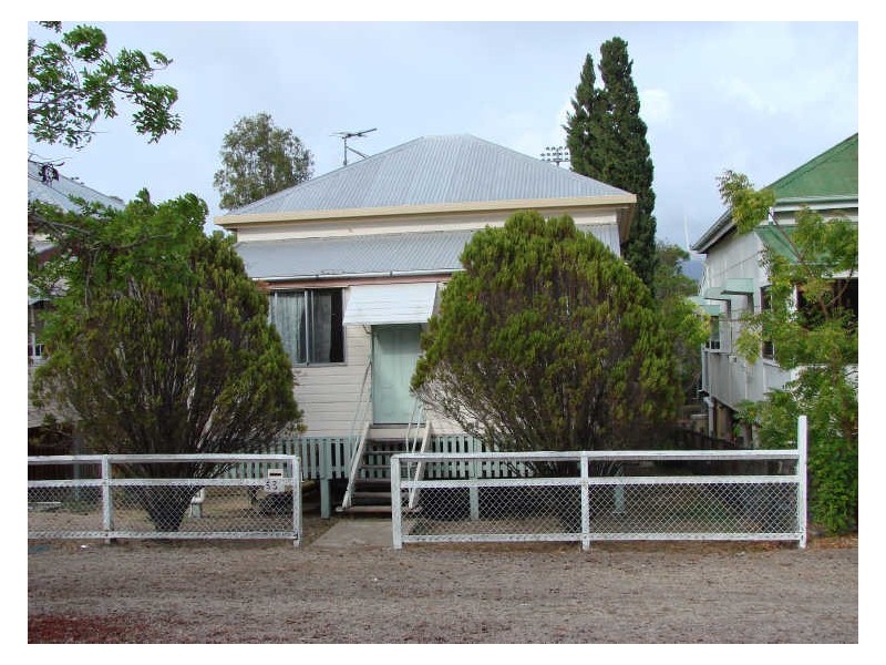 53 West Street, The Range QLD 4700
