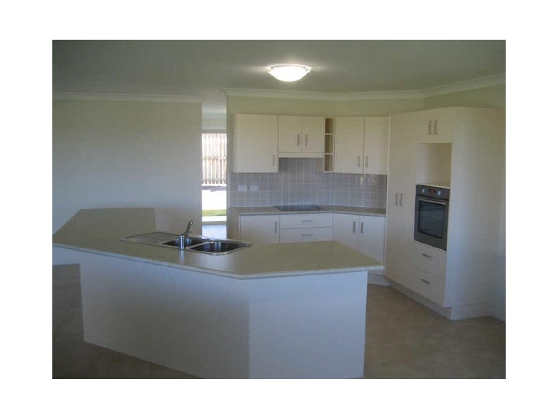 1 BOATWRIGHT AVENUE, Gracemere QLD 4702