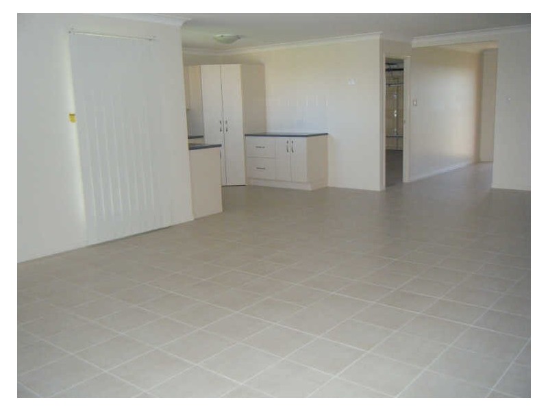 4 Kate Street, Gracemere QLD 4702