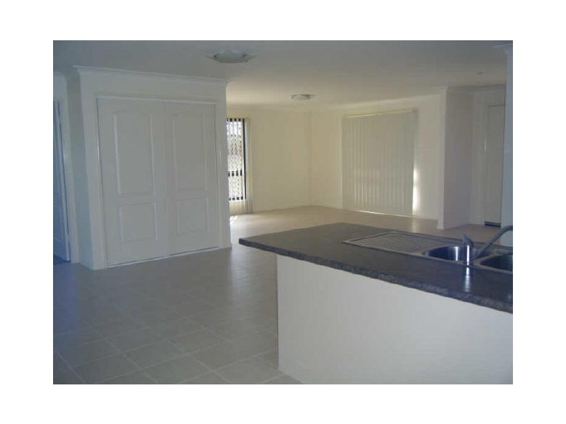 44 LILLYPILLY AVENUE, Gracemere QLD 4702