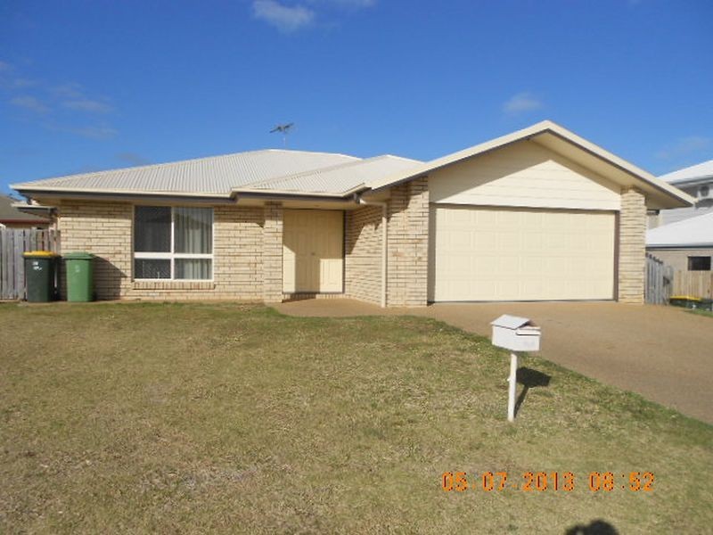 15 Boatwright Avenue, Gracemere QLD 4702
