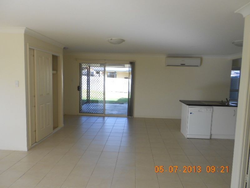 15 Boatwright Avenue, Gracemere QLD 4702
