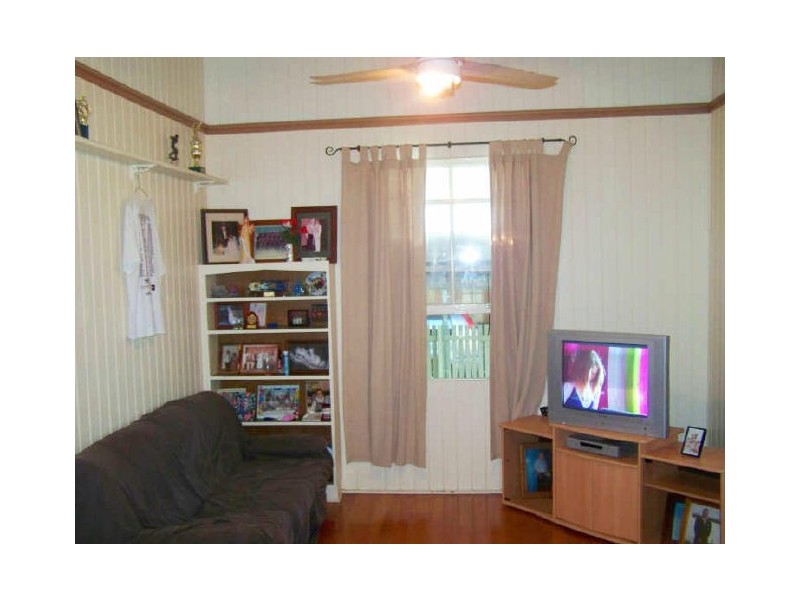 11 Knutsford Street, Rockhampton QLD 4700