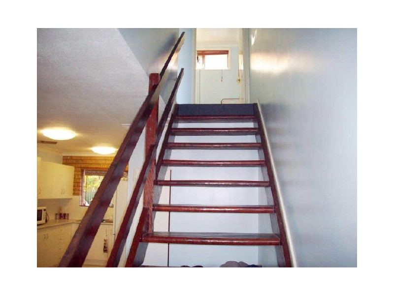 4/200 Canning Street, Rockhampton QLD 4700