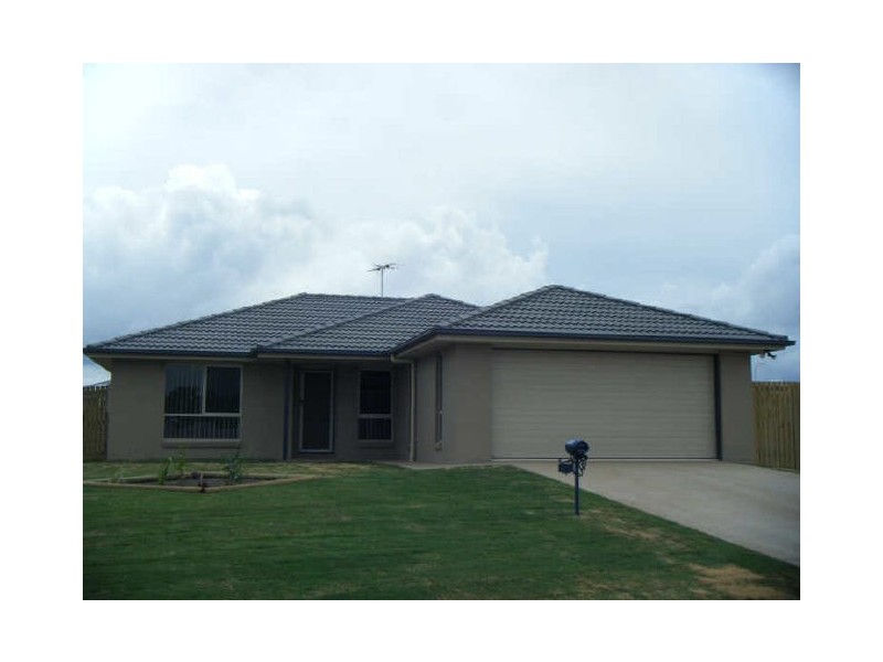 7 KERRIE MEARES, Gracemere QLD 4702