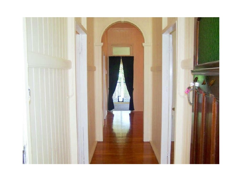 2 Grant Street, Allenstown QLD 4700