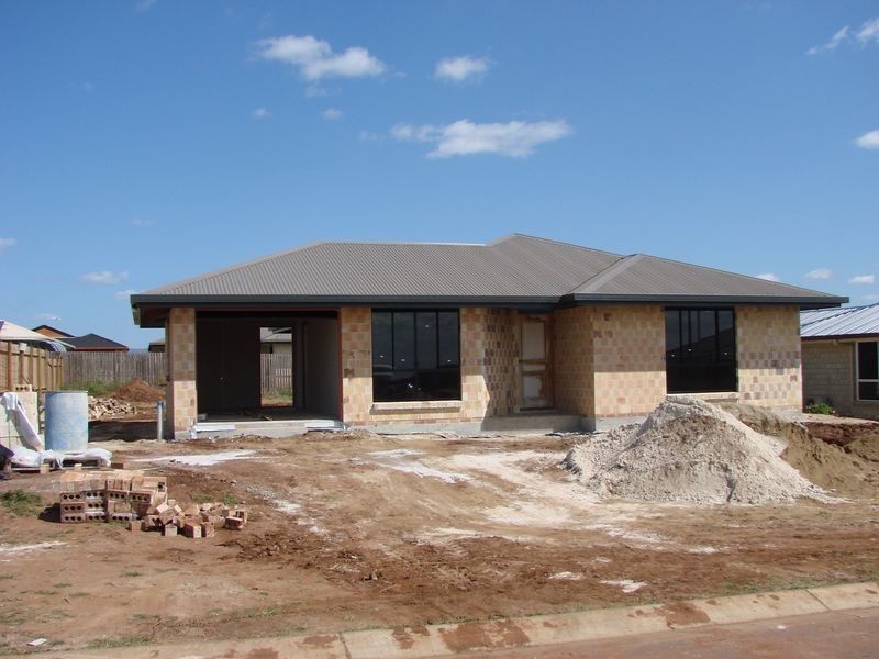 11 Boatwright Avenue, Gracemere QLD 4702