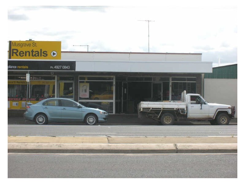 Shop 2/205 Musgrave Street, Rockhampton QLD 4700