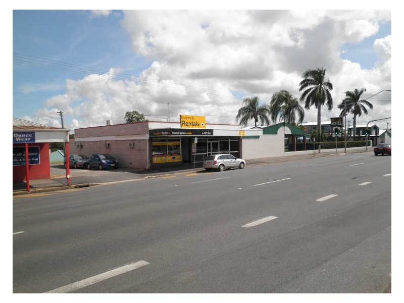 Shop 2/205 Musgrave Street, Rockhampton QLD 4700