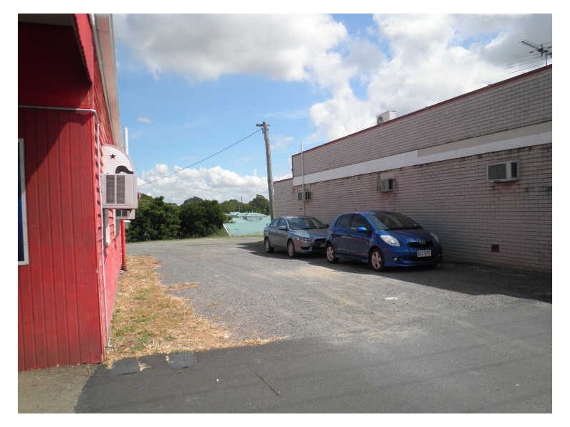 Shop 2/205 Musgrave Street, Rockhampton QLD 4700