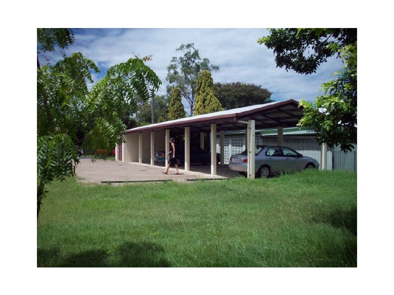 98 High Street, Berserker QLD 4701