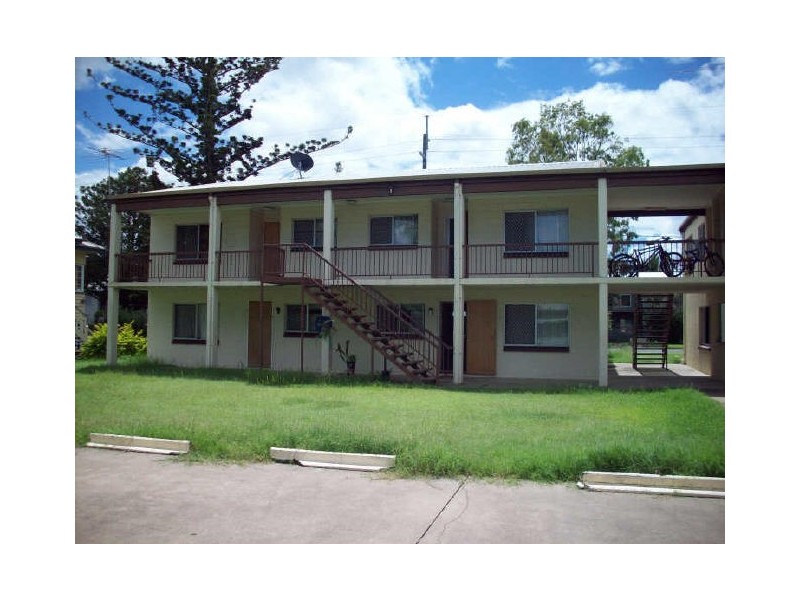 98 High Street, Berserker QLD 4701