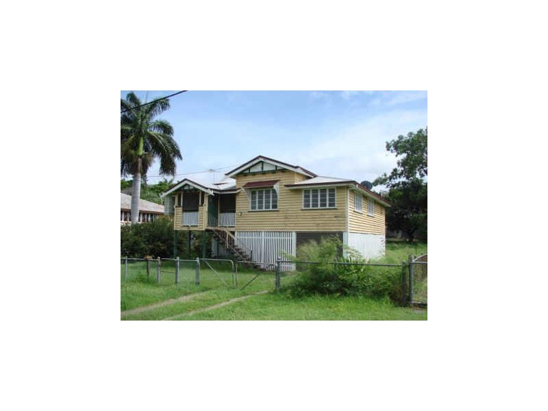 79 Mckean Street, Berserker QLD 4701