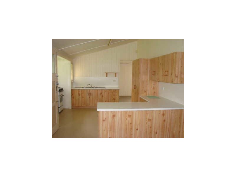 79 Mckean Street, Berserker QLD 4701