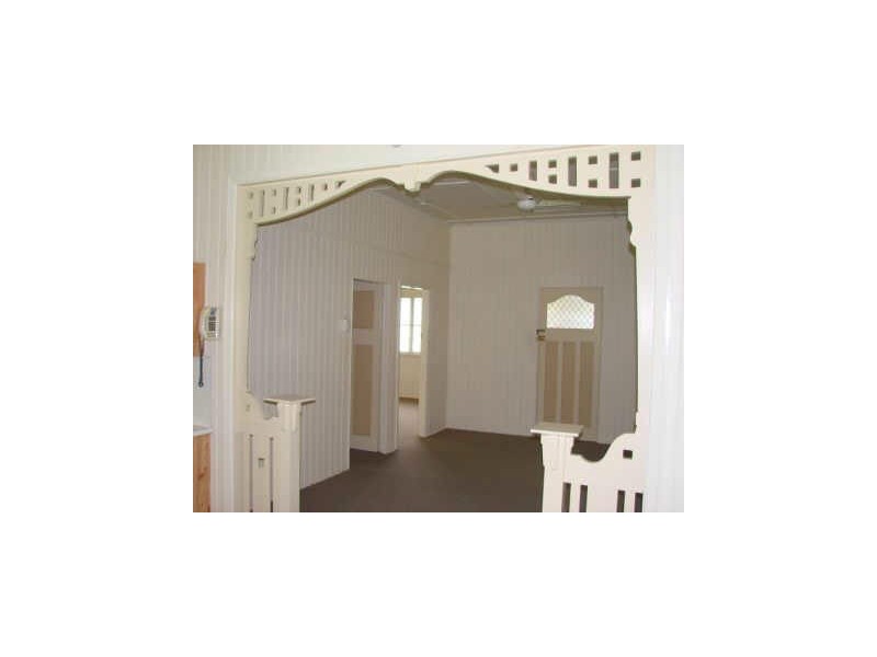 79 Mckean Street, Berserker QLD 4701