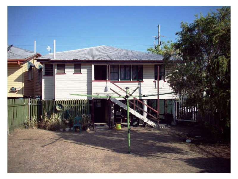 24 Derby Street, Rockhampton QLD 4700