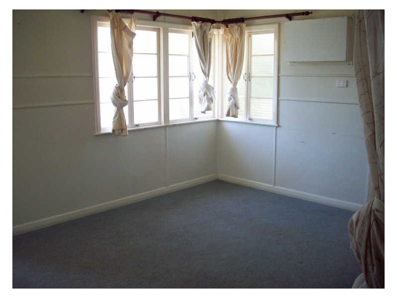 78 Livingstone Street, Berserker QLD 4701