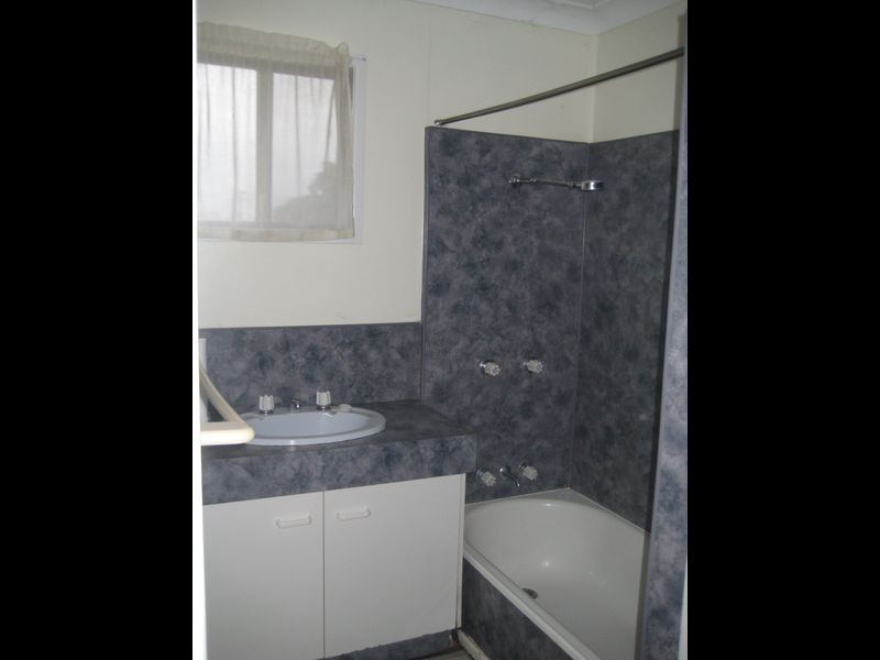 13 Whitman Street, Gracemere QLD 4702